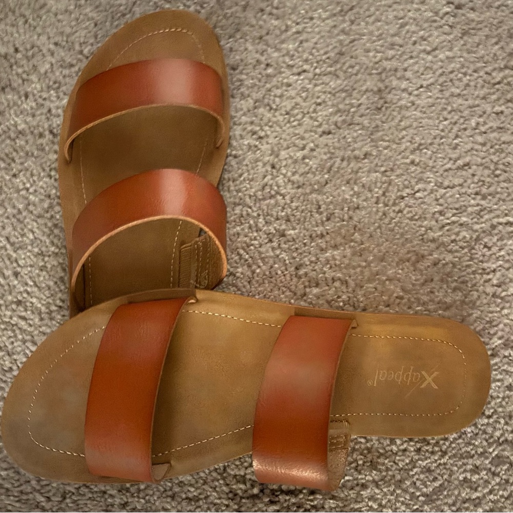 XAPPEAL WOMENS KYLEY SLIDE COGNAC SANDAL 9